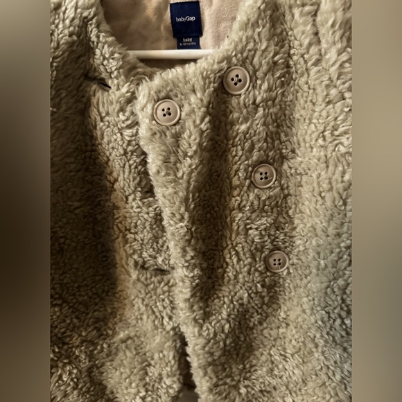 Baby Gap Sherpa Teddy Bear Jacket, cream/tan color - Picture 3 of 4